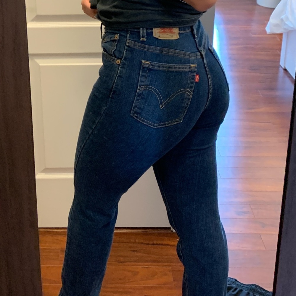 Levi’s high waisted jeans